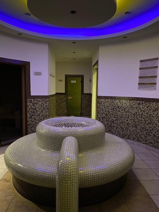 Luxury Private Studio In Green Life Bansko Bagian luar foto
